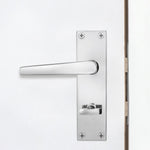 Straight Pattern Polished Chrome Door Handles - Bathroom - tradefit - 5