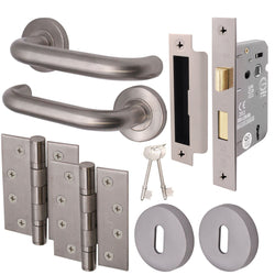 Return To Door Lever on Rose Handle Sash Lock Kit - Satin Stainless Steel - 102mm Hinges - 80mm Lock - tradefit
