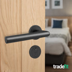 Mitre Lever on Rose Matt Black Door Handle Kit - Medium Duty - 80mm Euro Sashlock and Double Cylinder - Keyed to Differ - tradefit - 6