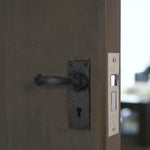 Black Iron Lever Door Handles on Backplate Traditional Canterbury Pattern 5 Lever Lock Pack - 150 x 47mm - 65mm Lock & 76mm Hinge - Black Antique Iron - tradefit - 6