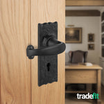 Black Iron Lever Door Handles on Backplate Traditional Canterbury Pattern Lock Pack - 150 x 47mm - 80mm Lock & 76mm Hinge - Black Antique Iron - tradefit - 6